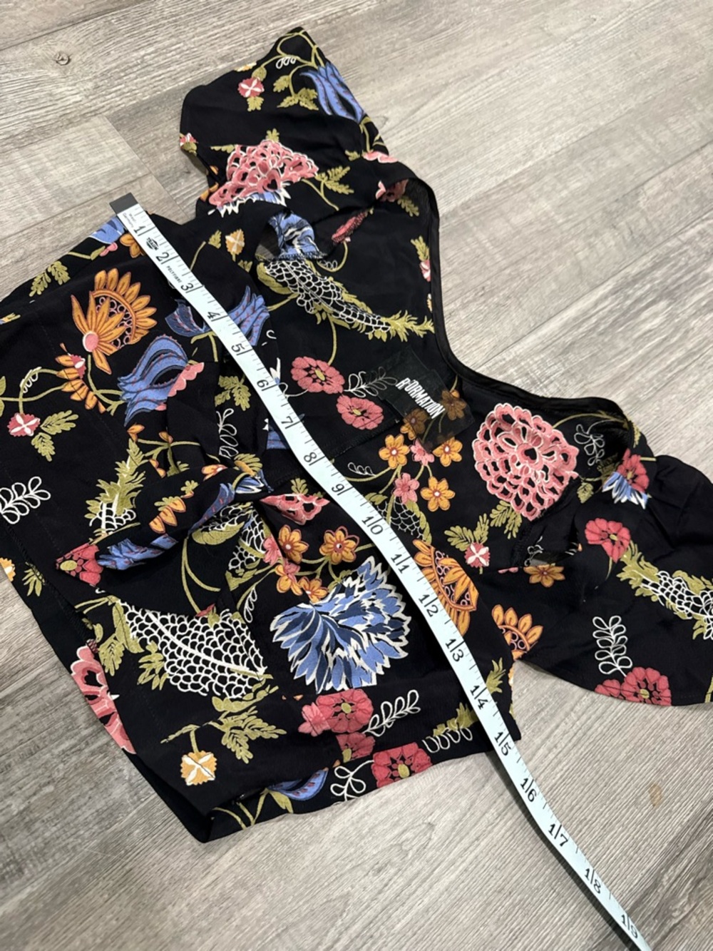 Reformation Floral Tie-Front Crop Top in Black - 0 - Picture 3 of 7